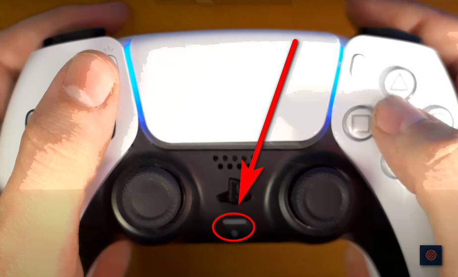 power button in PS5 controller 